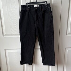 A&F Ankle Straight Ultra High Rise Black Denim Jeans/Size 29/8xs